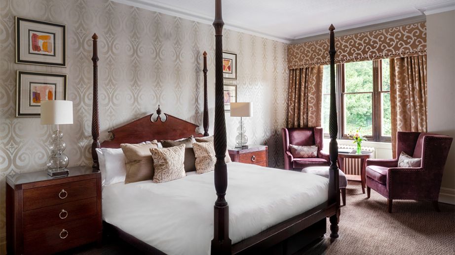 Feature Rooms